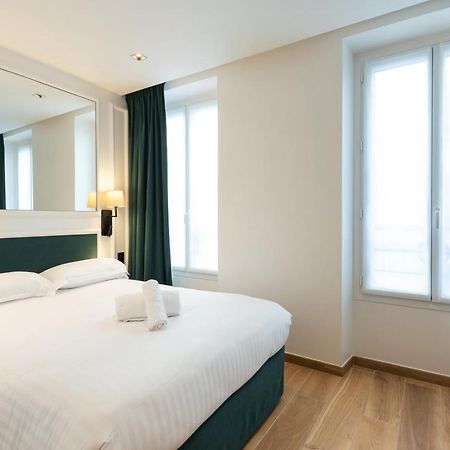 פריז Hotel Au Coeur De Republique מראה חיצוני תמונה